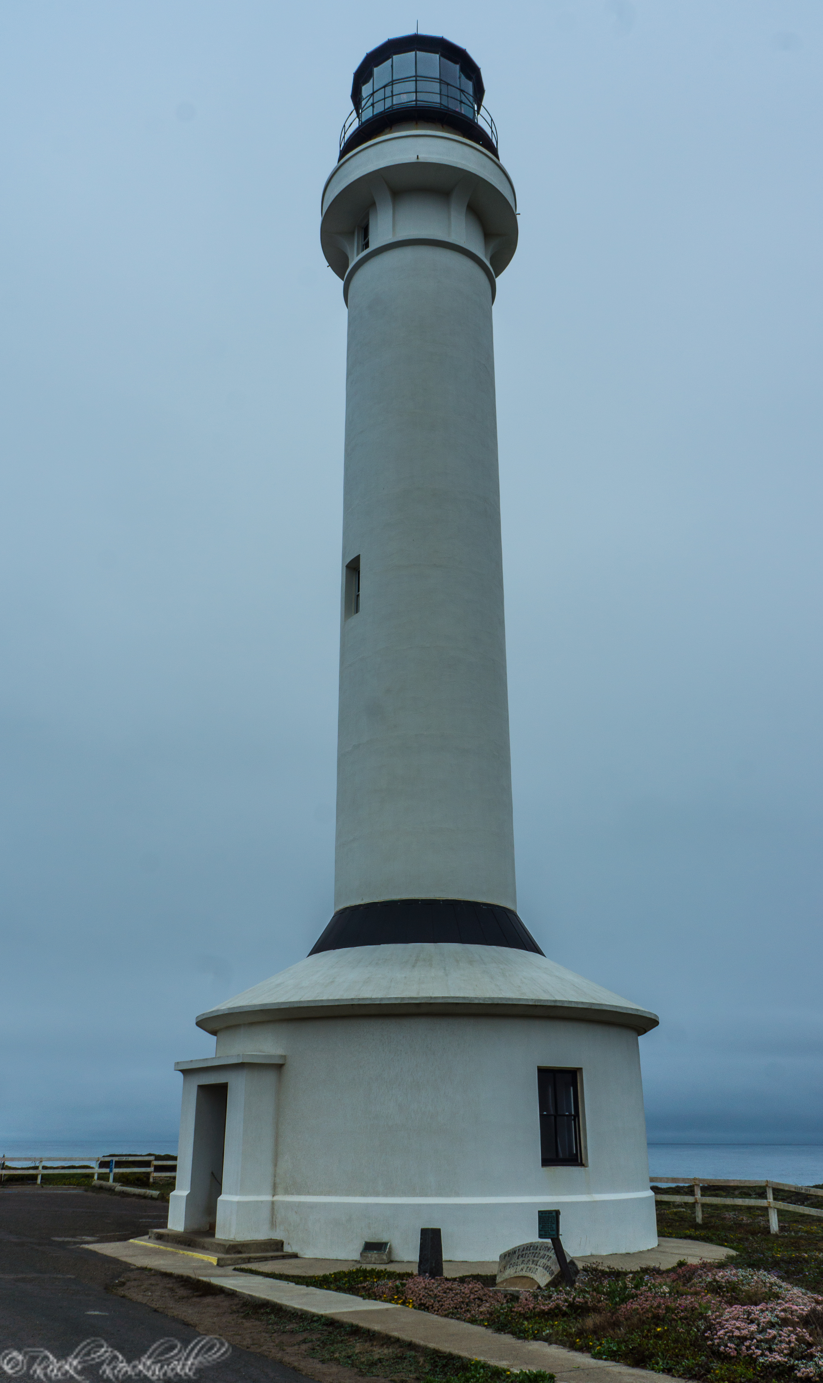 Photo of Point Arena Lighthouse: the tallest lighthouse on the Pacific Coast