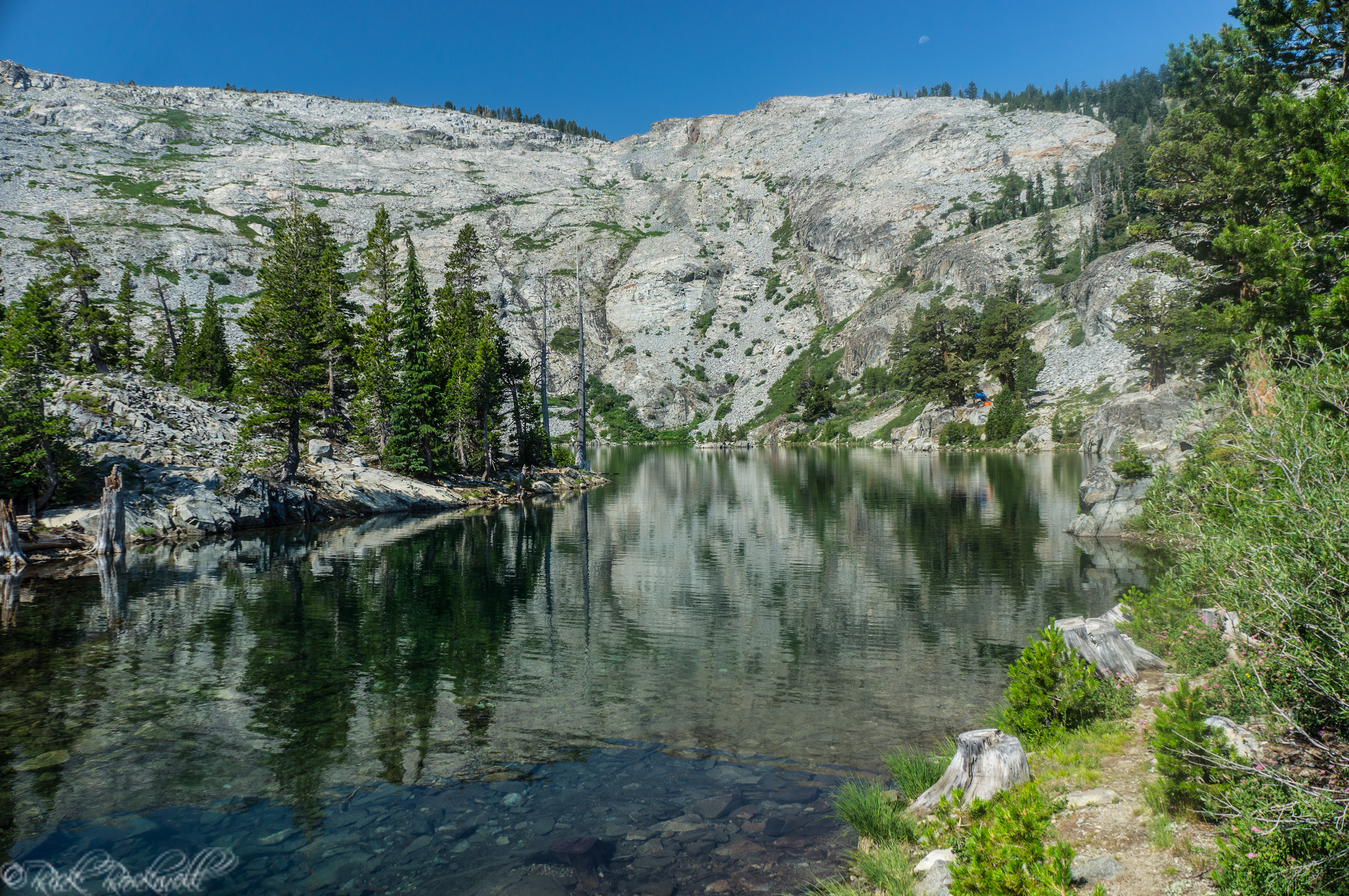 Photo of Ralston Lake: Ralston Peak’s little wading pool