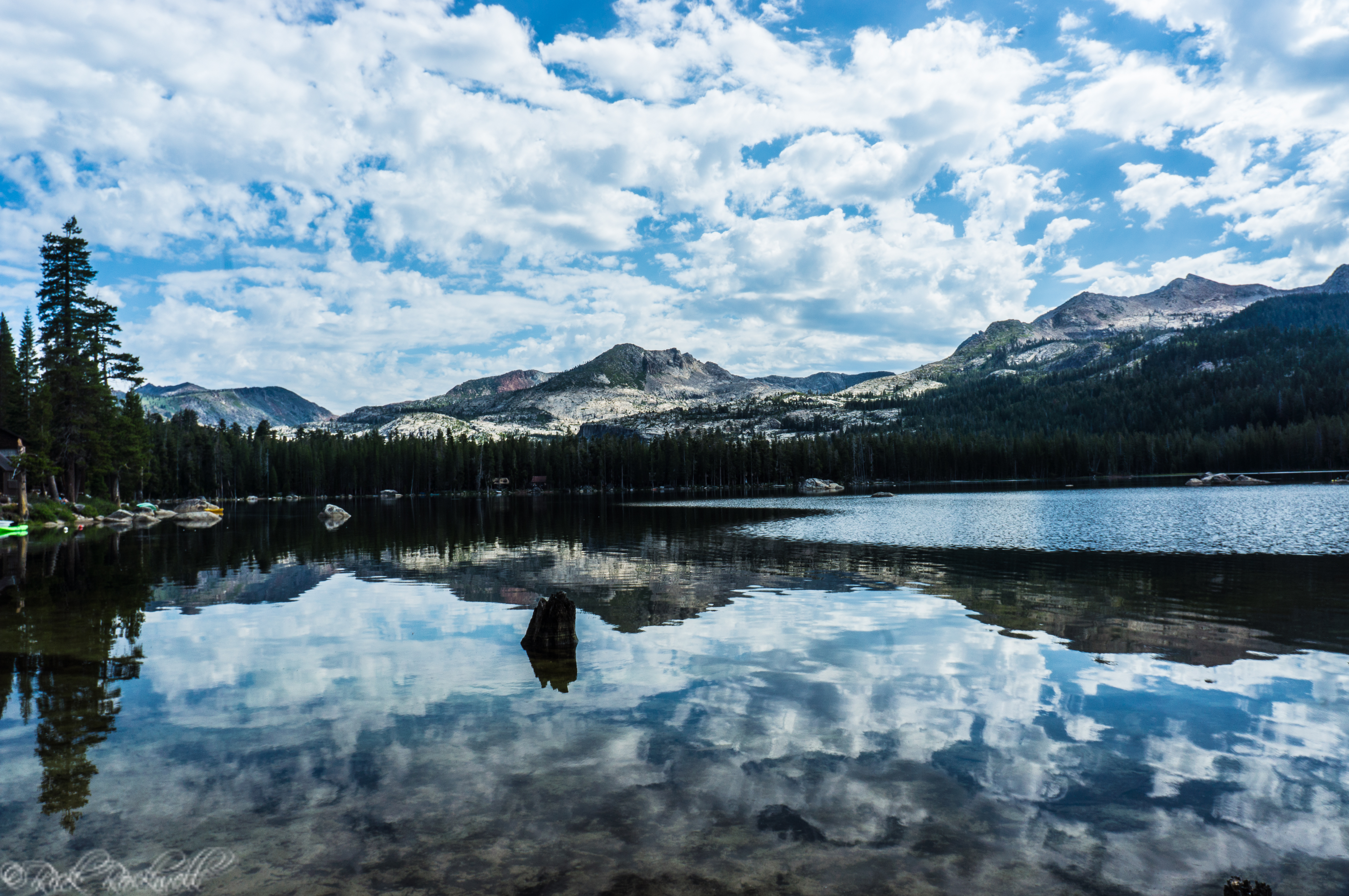 Photo of Wrights Lake is the right choice for hiking, kayaking, camping and scenery