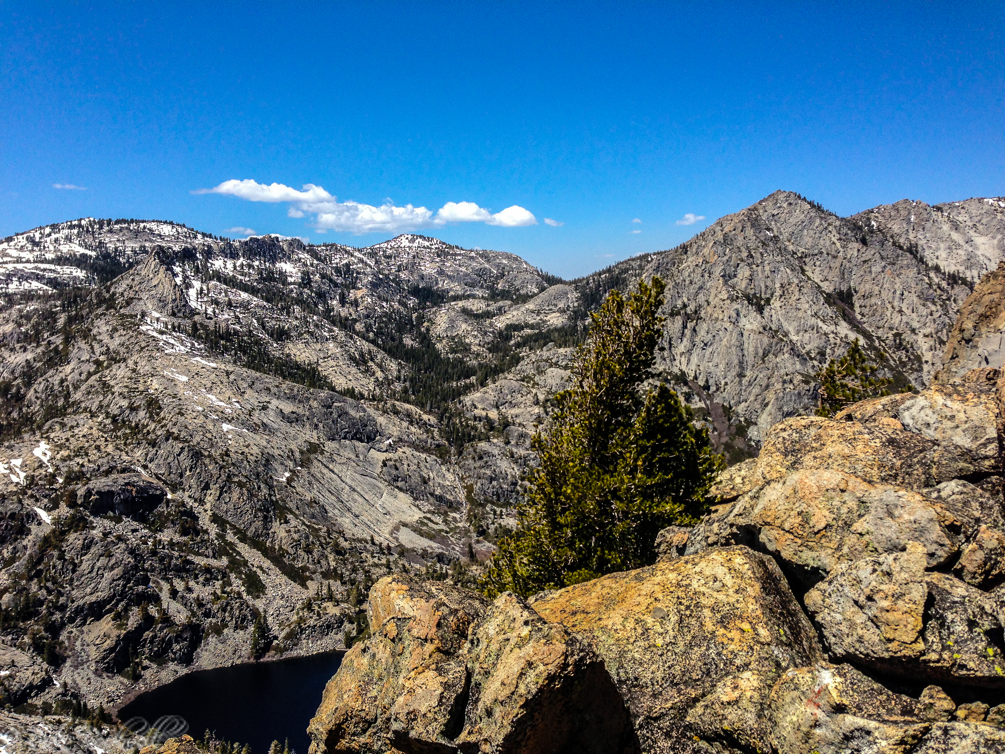 Photo of 14 Tips for hiking in Desolation Wilderness