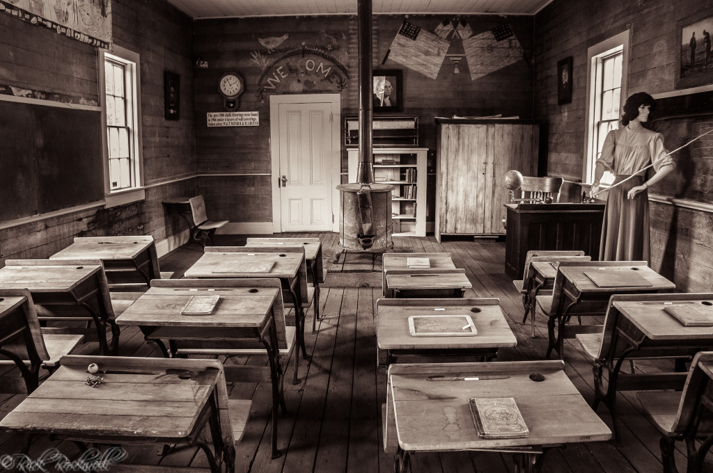markleeville schoolhouse inside 1 (1 of 1)