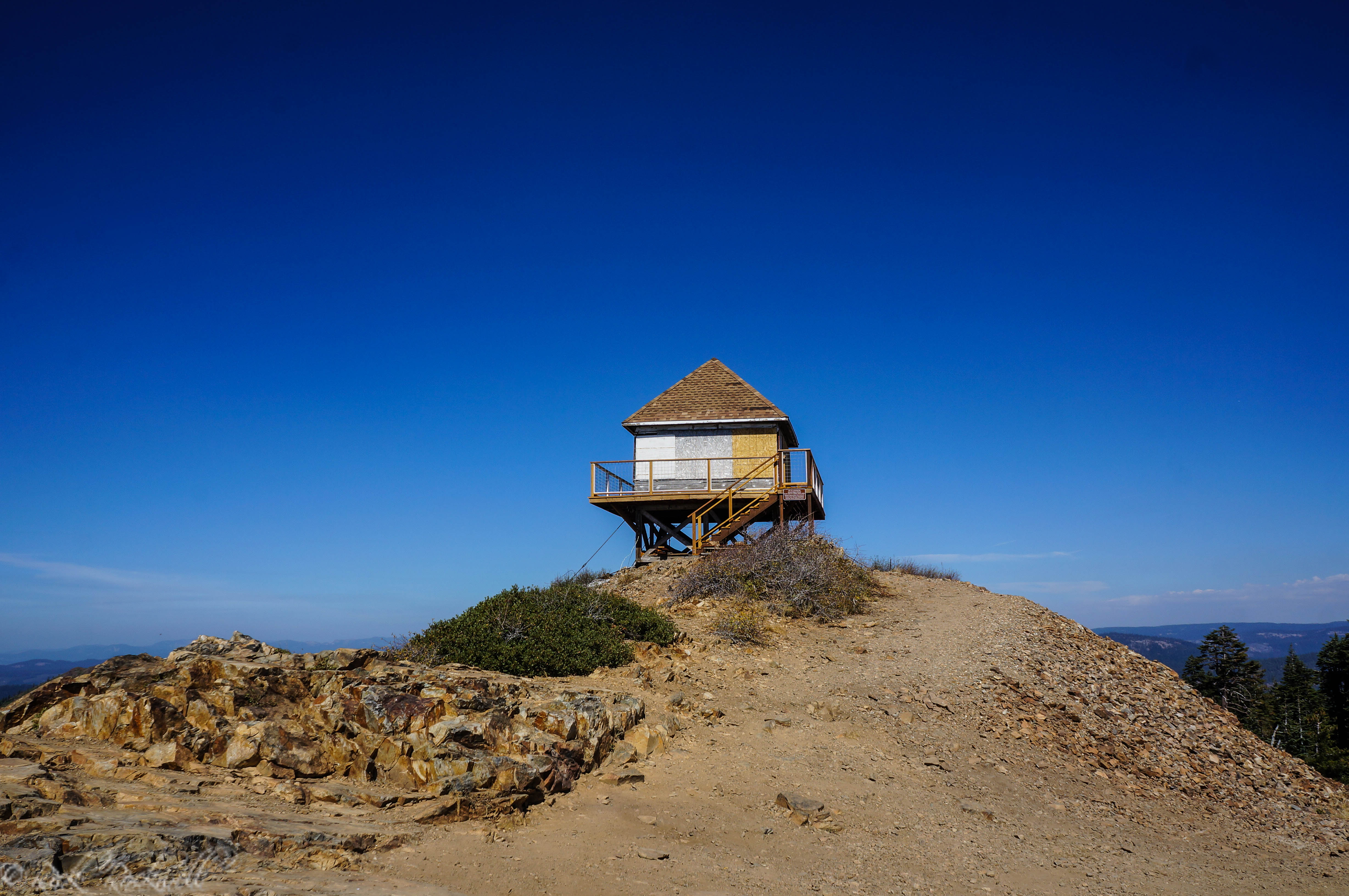 Photo of The Grouse Ridge Lookout: one of California’s oldest lookouts with amazing views