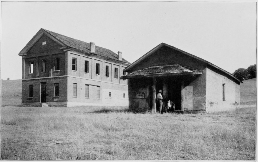 A 1919 view of the old Millerton courthouse